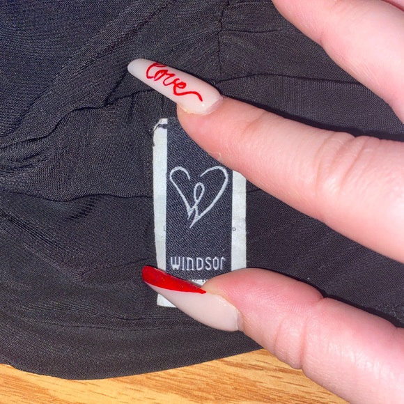 Windsor Mid to calf length body dress - Picture 2 of 6